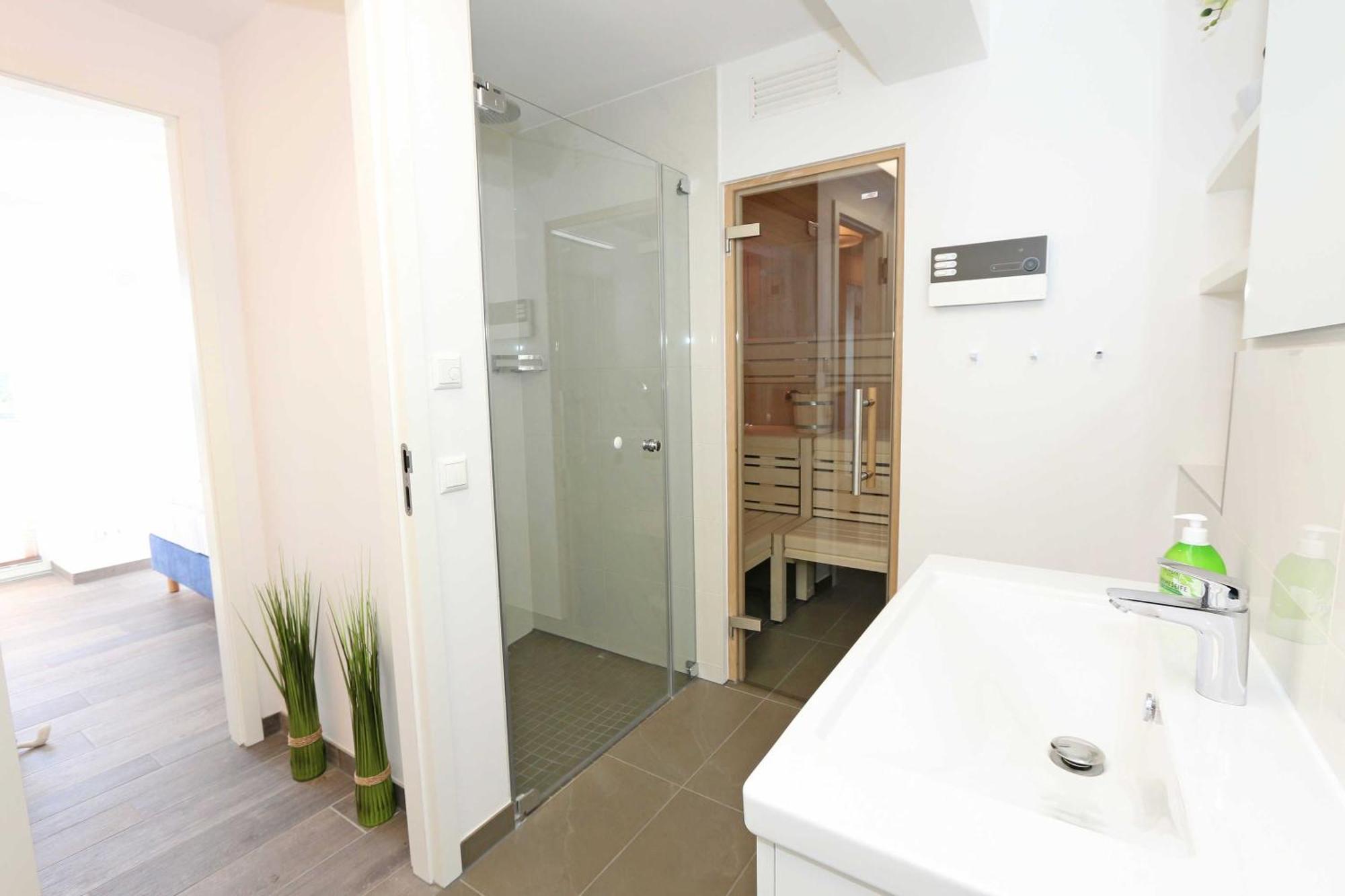 Haus Granitz Whg. 5.3 Mit Dachterrasse Und Sauna Binz